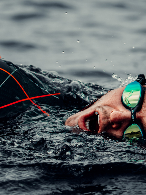 The best equipment for cold water swimming